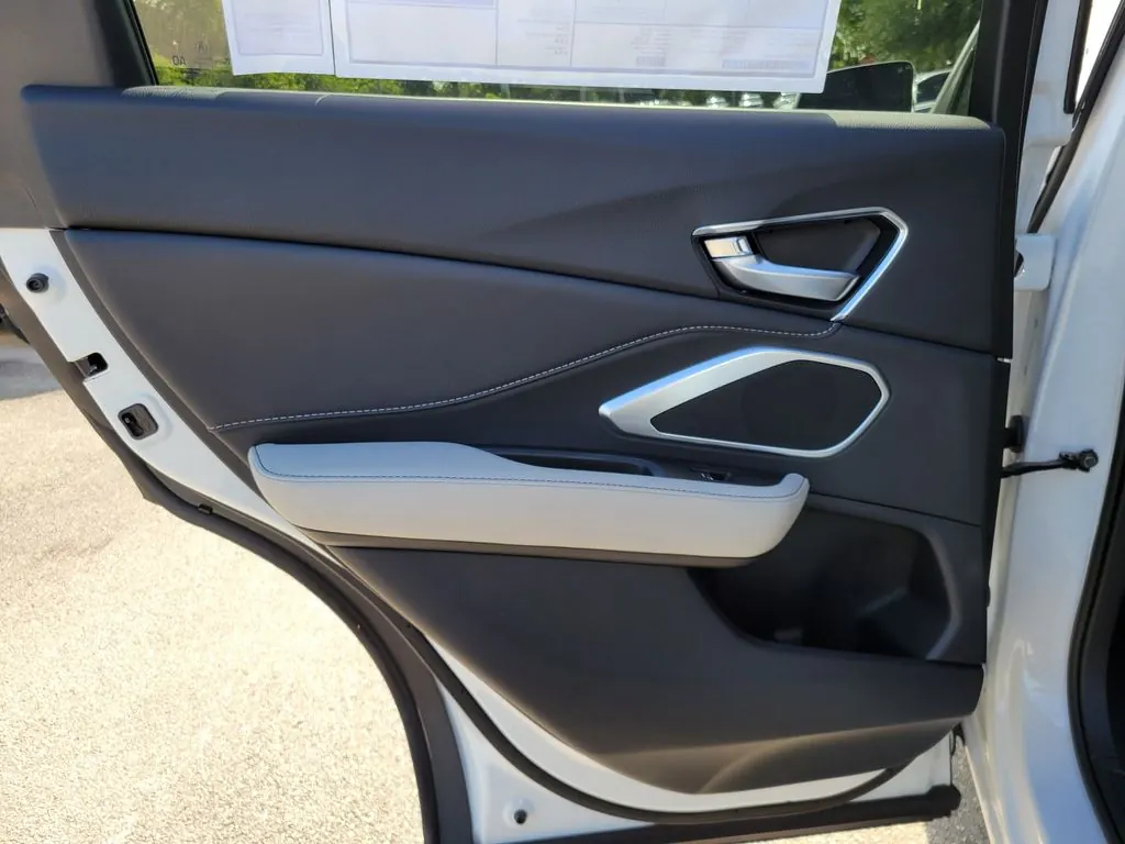 2026 Acura RDX SH-AWD - Photo 7