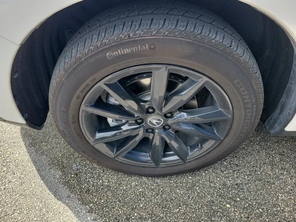 2025 Acura RDX SH-AWD - Photo 3
