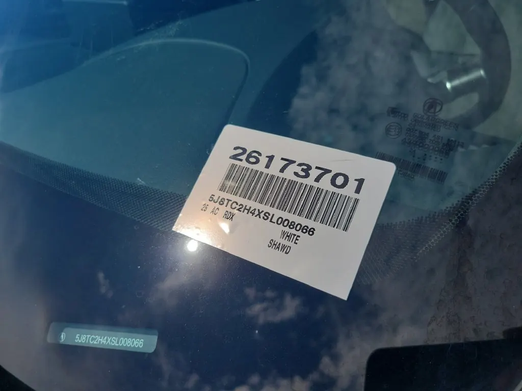 2025 Acura RDX SH-AWD - Photo 4