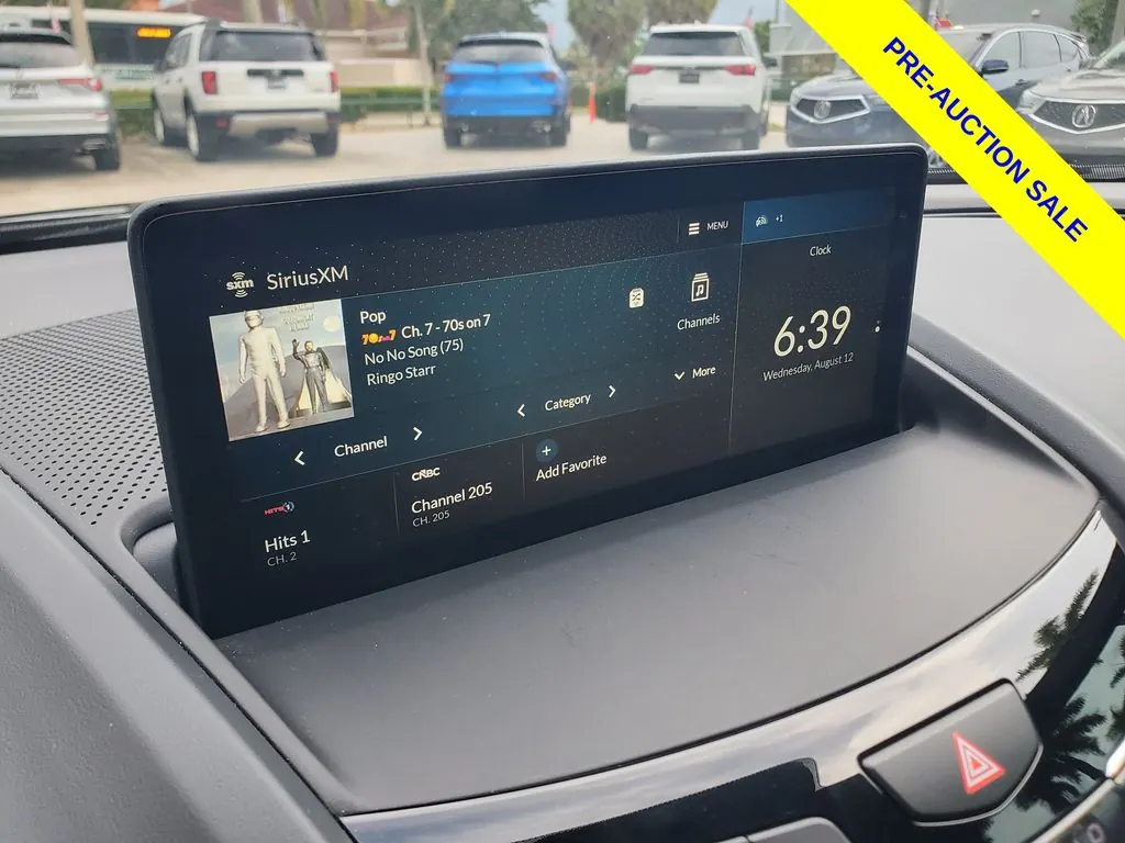 2025 Acura RDX SH-AWD - Photo 28