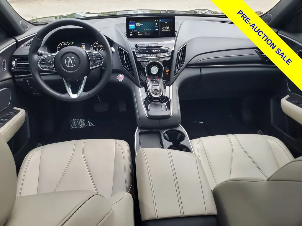 2025 Acura RDX SH-AWD - Photo 10