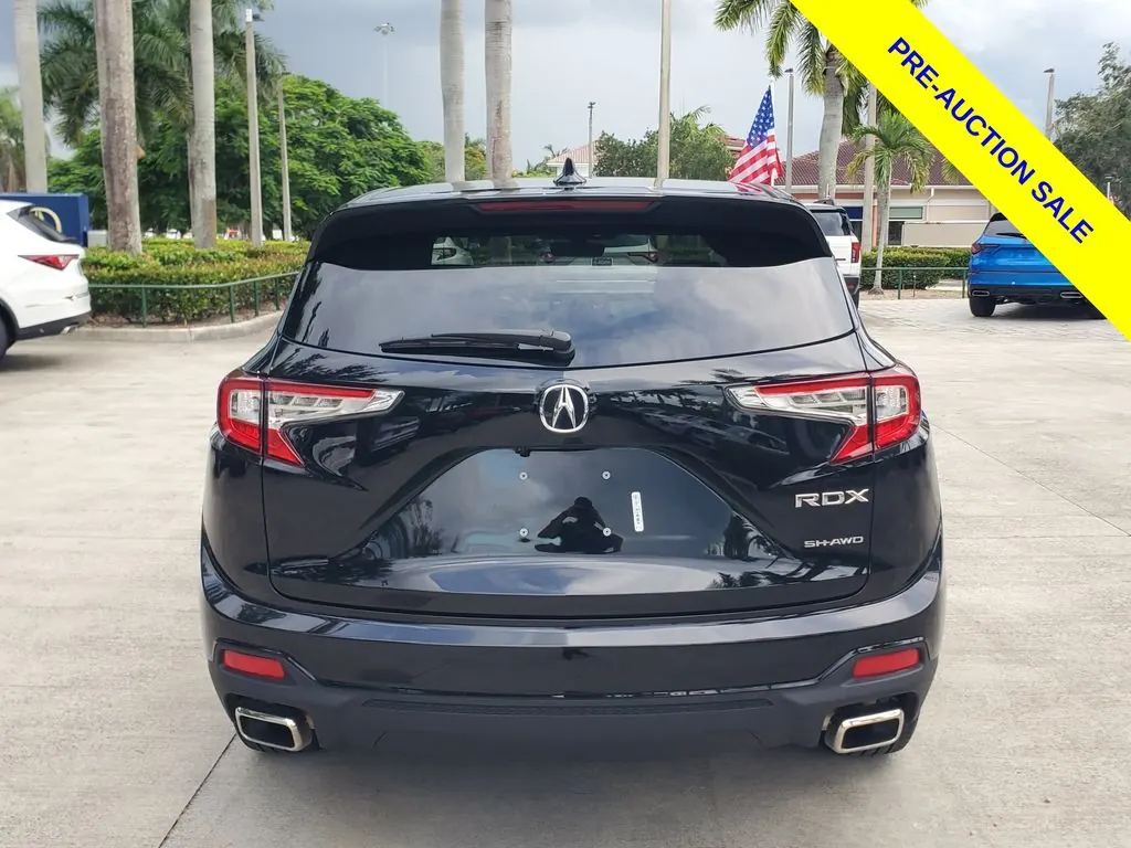 2025 Acura RDX SH-AWD - Photo 6