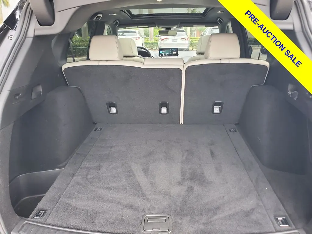 2025 Acura RDX SH-AWD - Photo 8