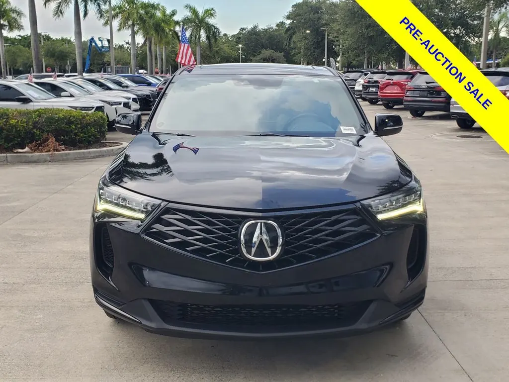 2025 Acura RDX SH-AWD - Photo 2