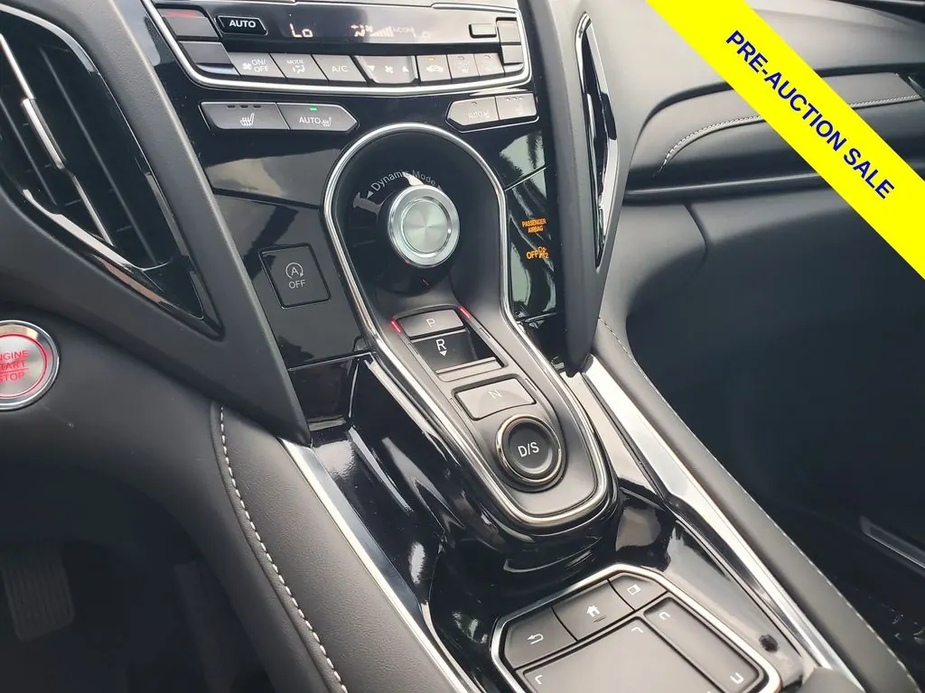 2025 Acura RDX SH-AWD - Photo 31