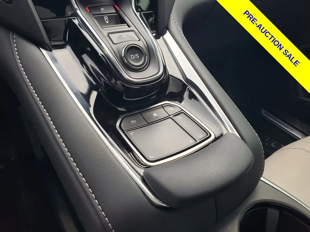 2025 Acura RDX SH-AWD - Photo 32