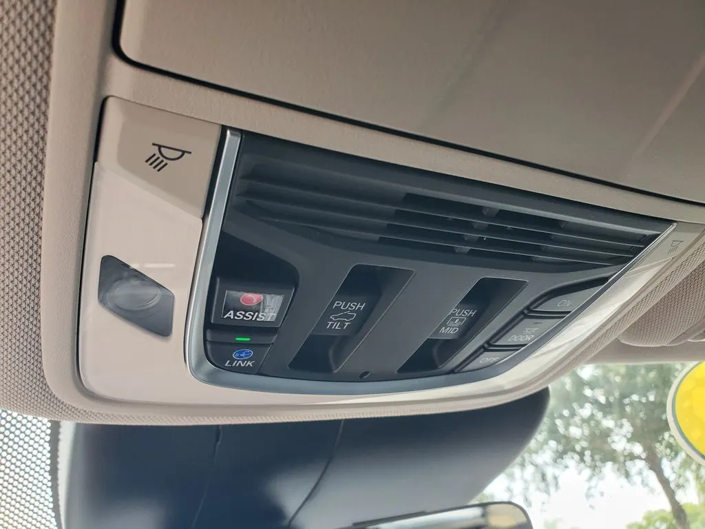 2025 Acura RDX SH-AWD Technology Package - Photo 35