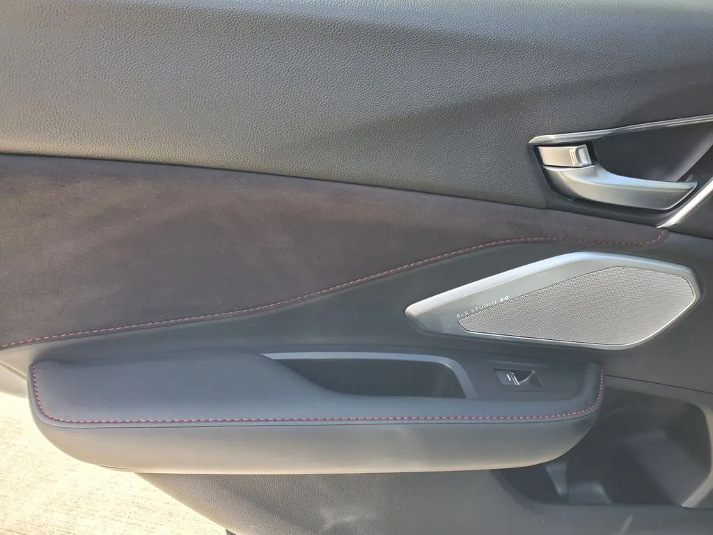 2025 Acura RDX A-Spec SH-AWD - Photo 14