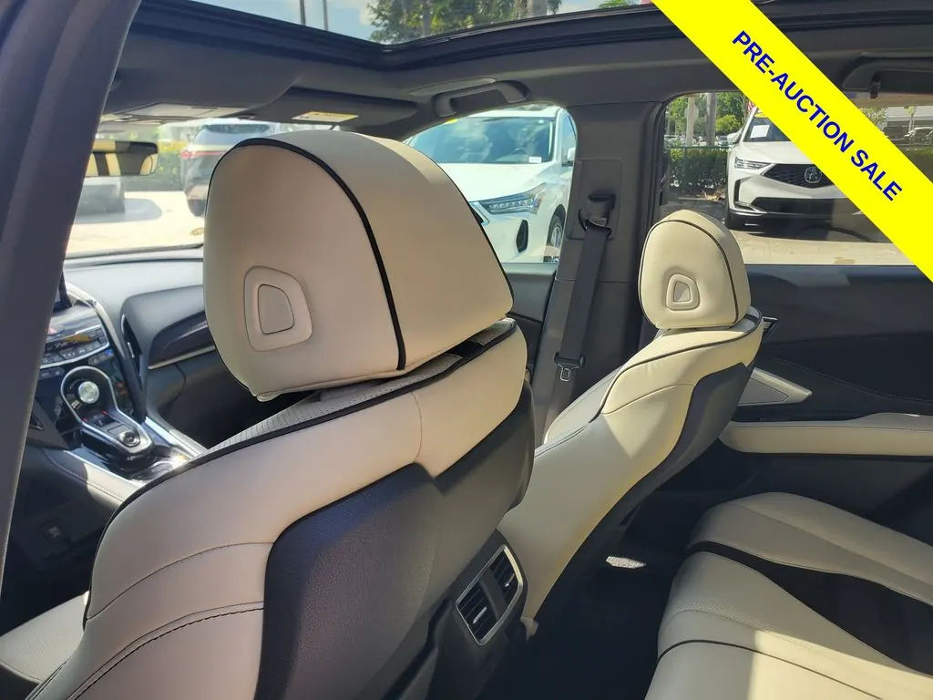 2025 Acura RDX A-Spec SH-AWD - Photo 11