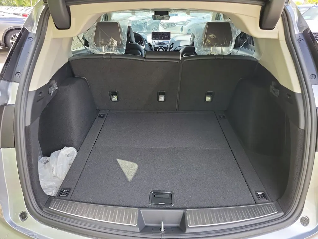 2026 Acura RDX SH-AWD Advance Package - Photo 8