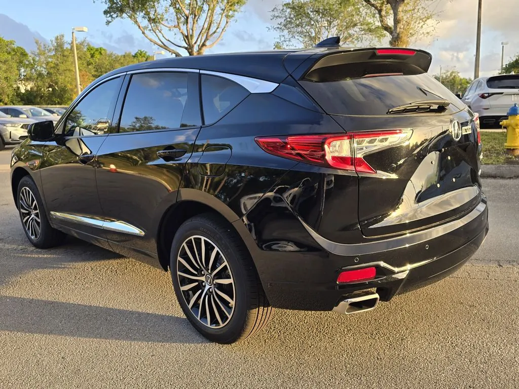 2026 Acura RDX SH-AWD Advance Package - Photo 4