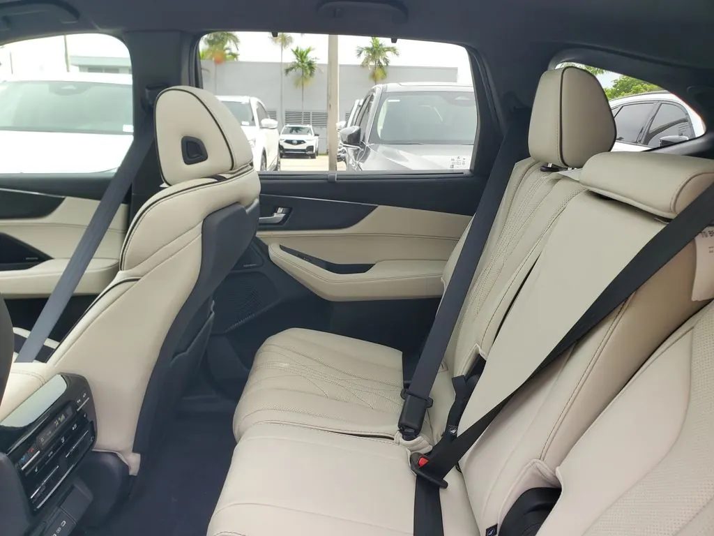 2026 Acura MDX Type S Advance Package - Photo 7