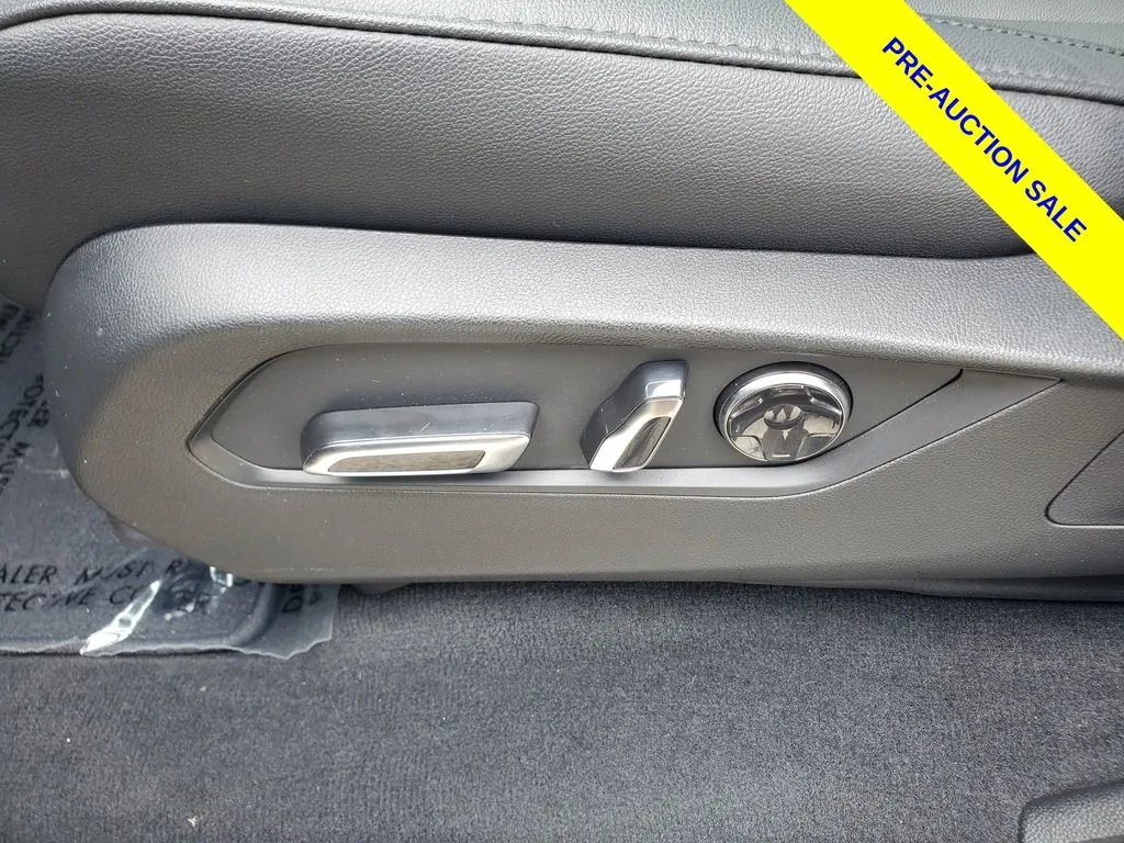 2025 Acura MDX Base - Photo 19