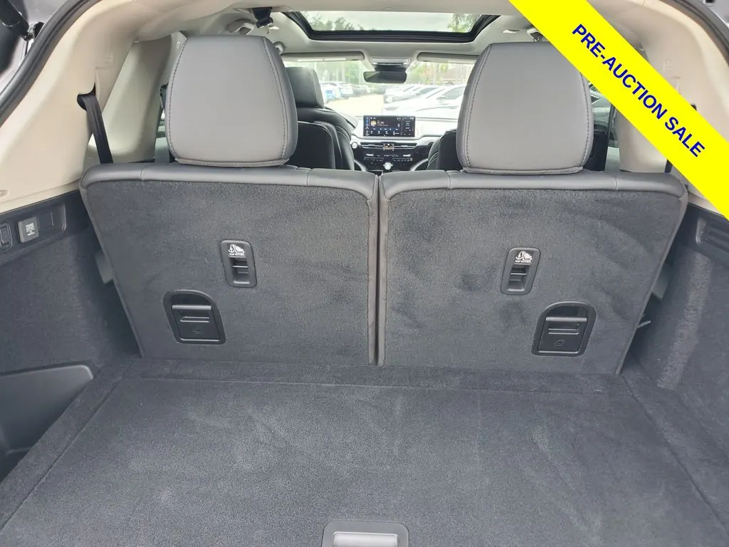 2025 Acura MDX Base - Photo 8
