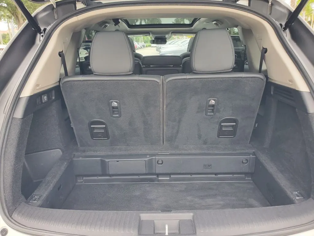 2025 Acura MDX Base - Photo 8