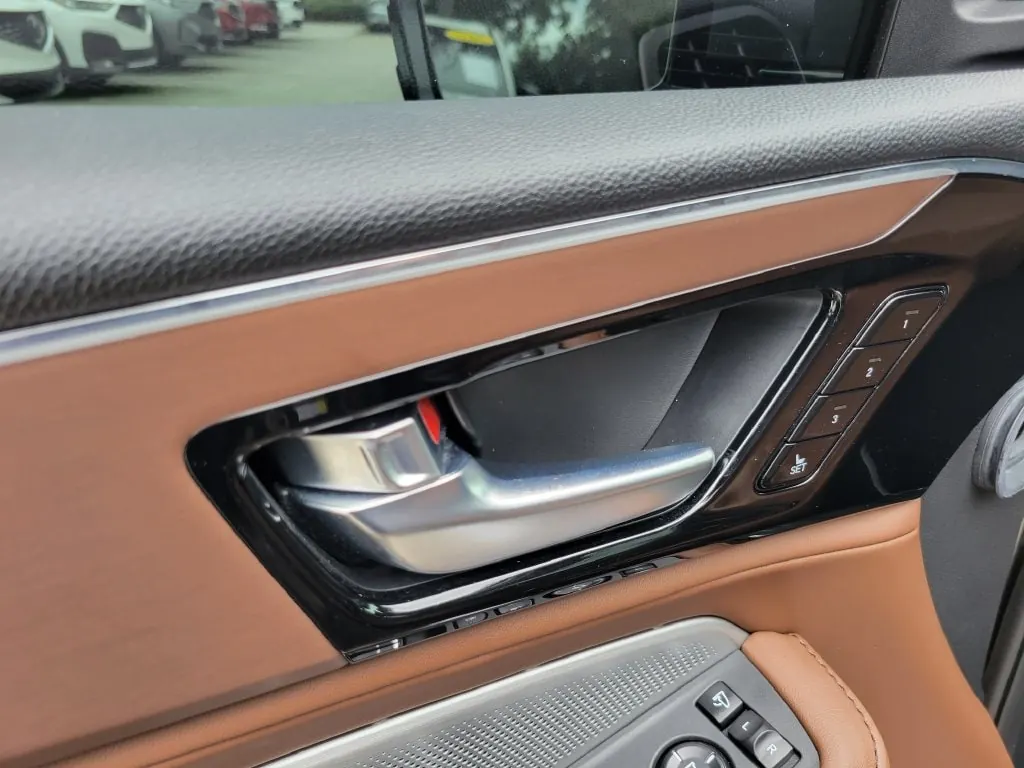 2025 Acura MDX Technology Package - Photo 22