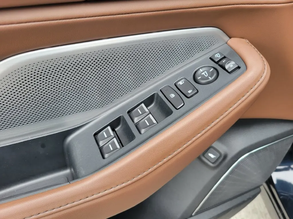 2025 Acura MDX Technology Package - Photo 22