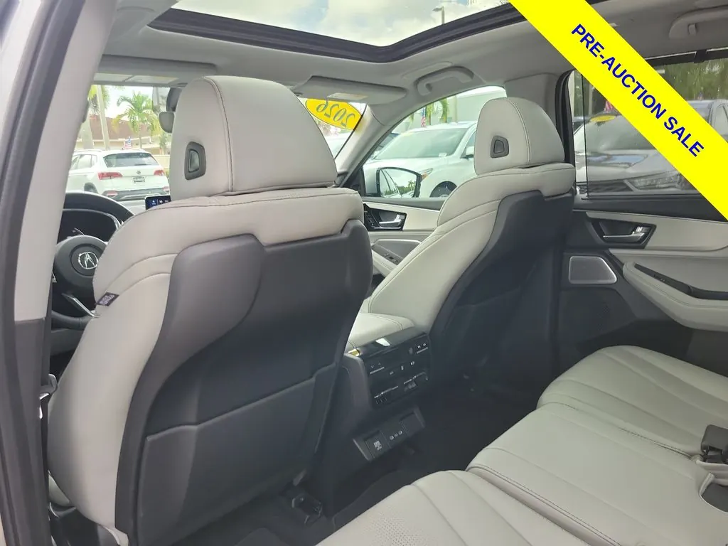 2026 Acura MDX Technology Package - Photo 11