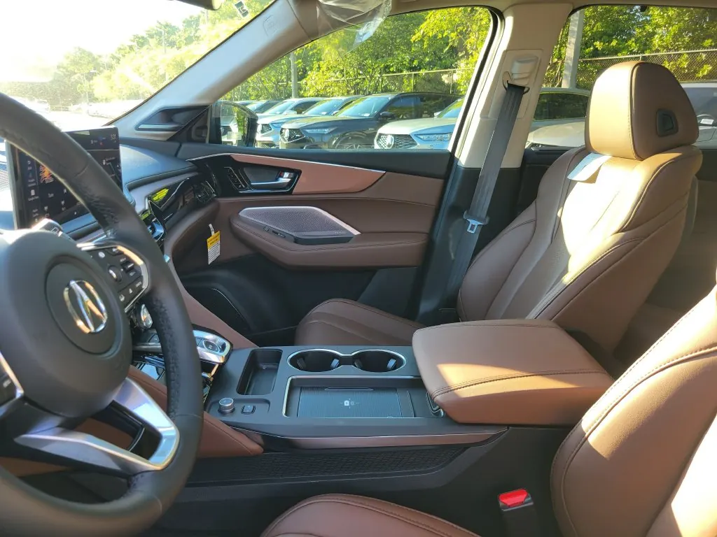 2026 Acura MDX Technology Package New 2026 Acura MDX - Photo 9