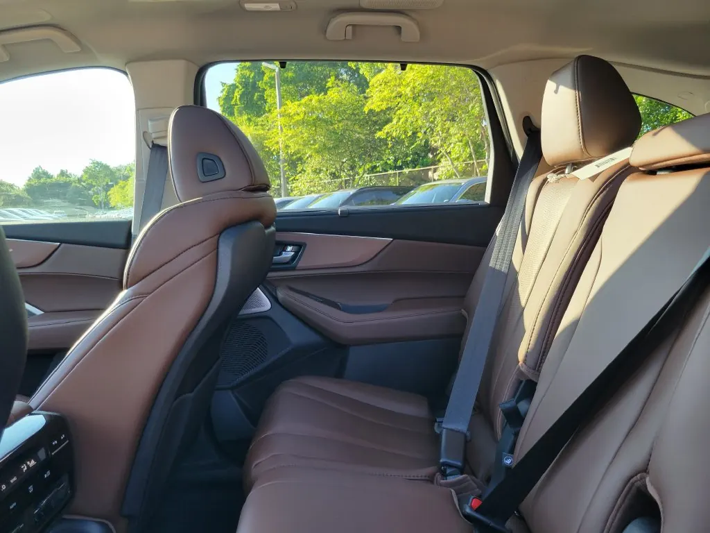 2026 Acura MDX Technology Package New 2026 Acura MDX - Photo 6