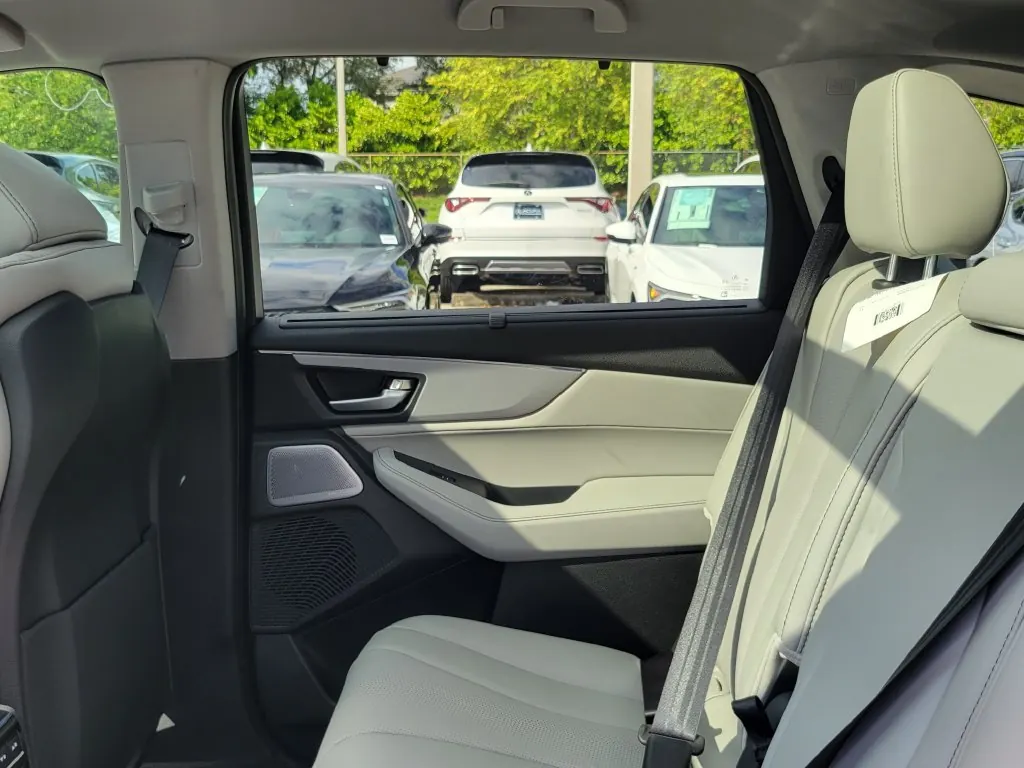 2026 Acura MDX Technology Package New 2026 Acura MDX - Photo 8