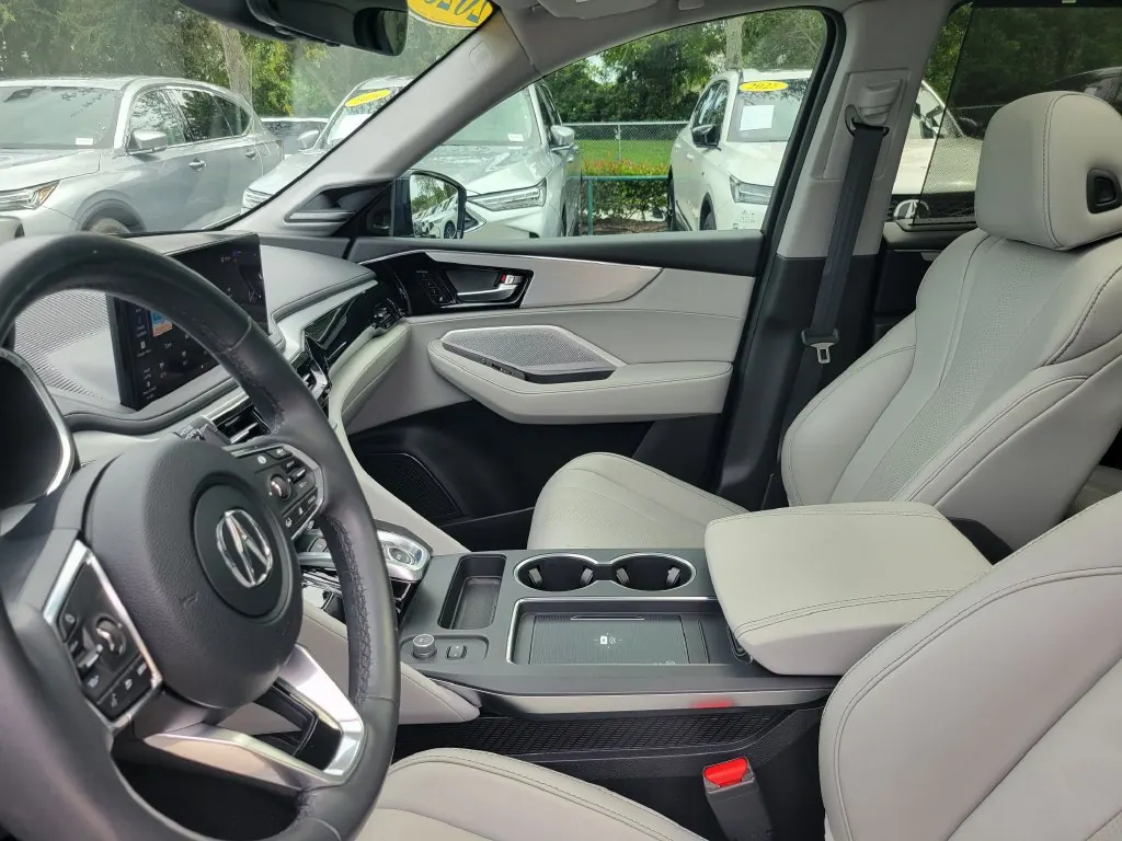 2025 Acura MDX Technology Package - Photo 16