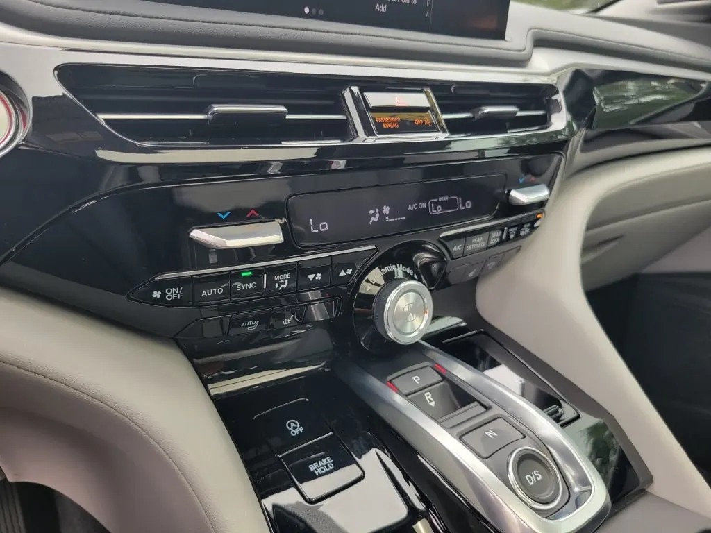 2025 Acura MDX Technology Package - Photo 31