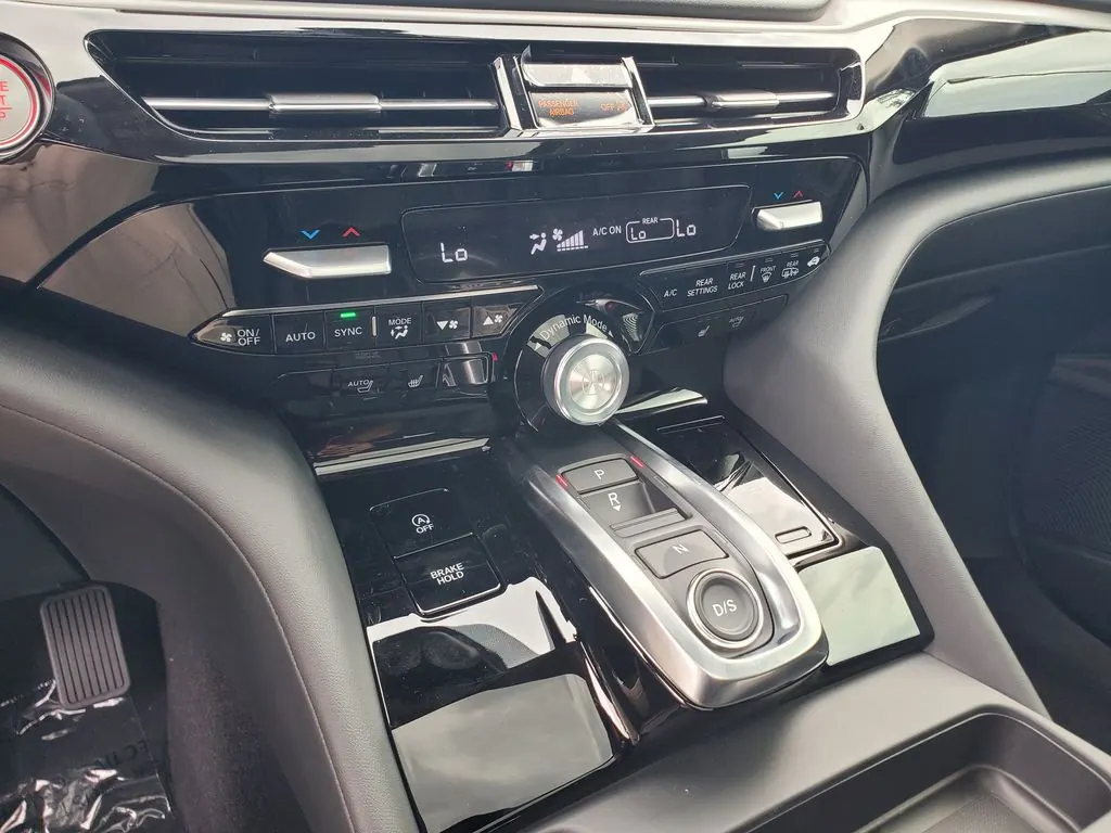 2026 Acura MDX Technology Package - Photo 17