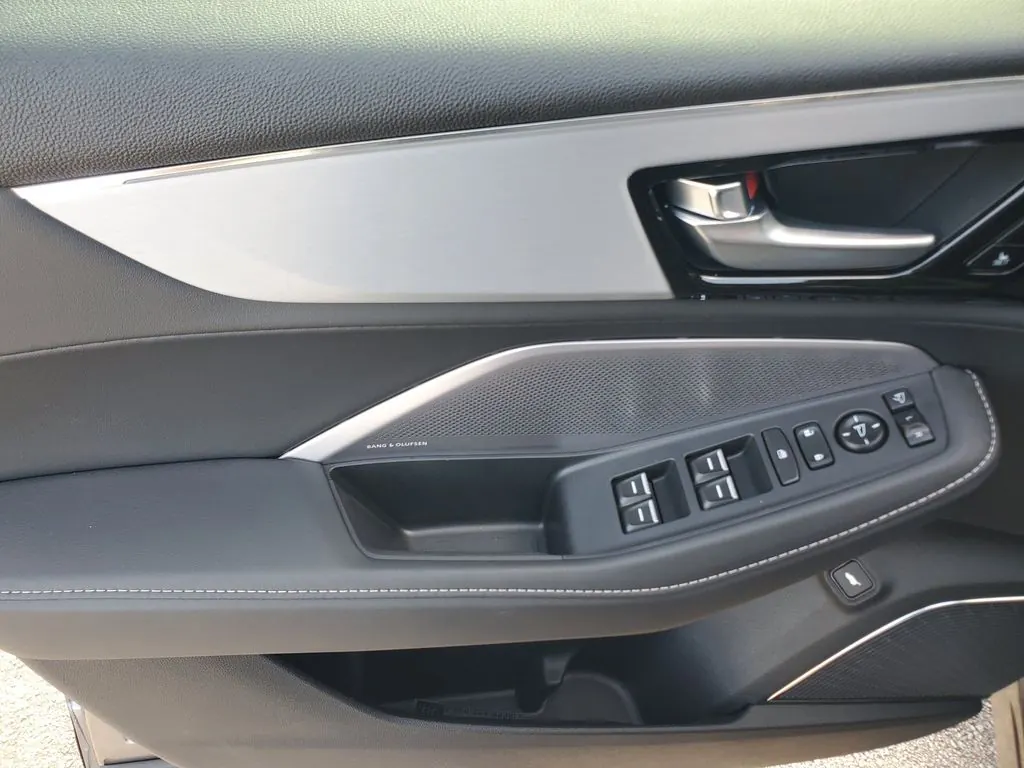 2026 Acura MDX Technology Package - Photo 12