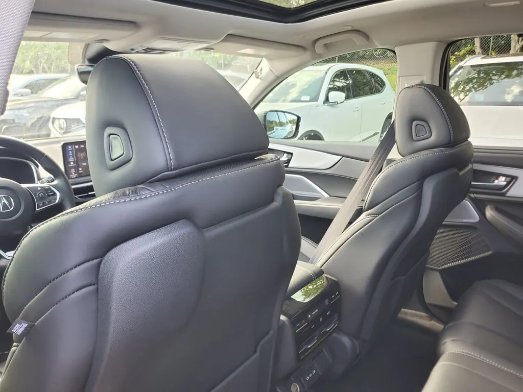 2026 Acura MDX Technology Package - Photo 5