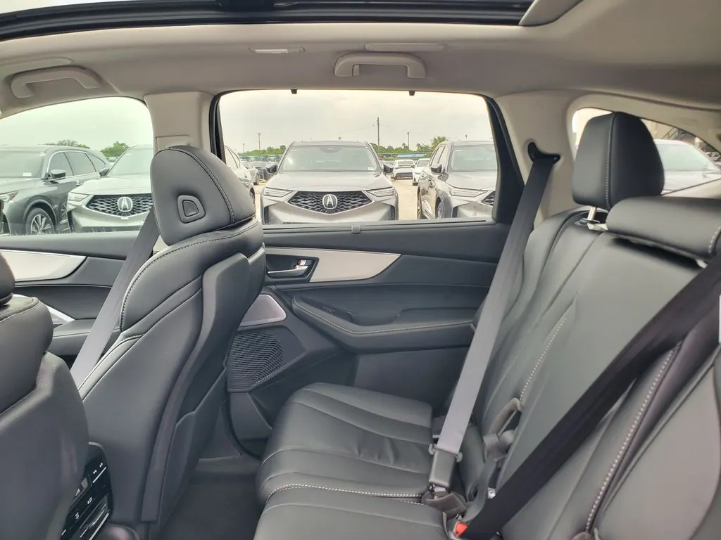 2026 Acura MDX Technology Package - Photo 7