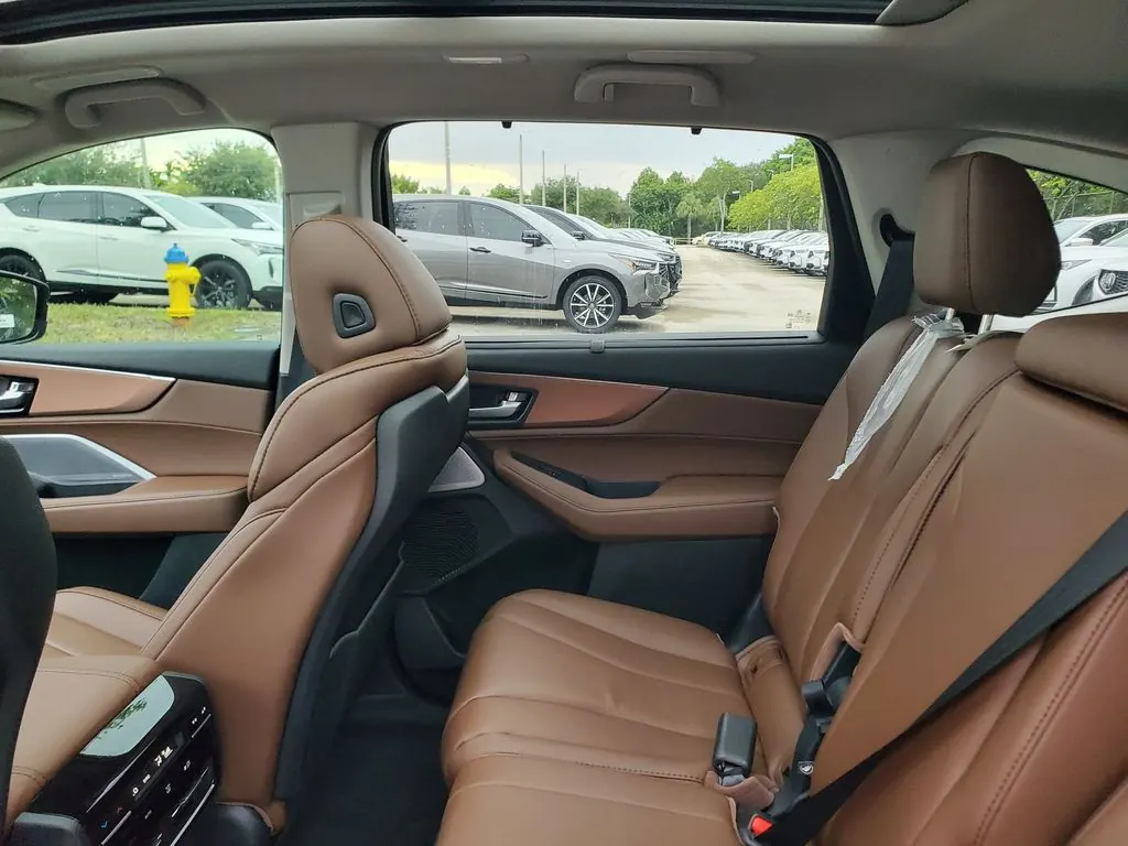 2026 Acura MDX Technology Package - Photo 7