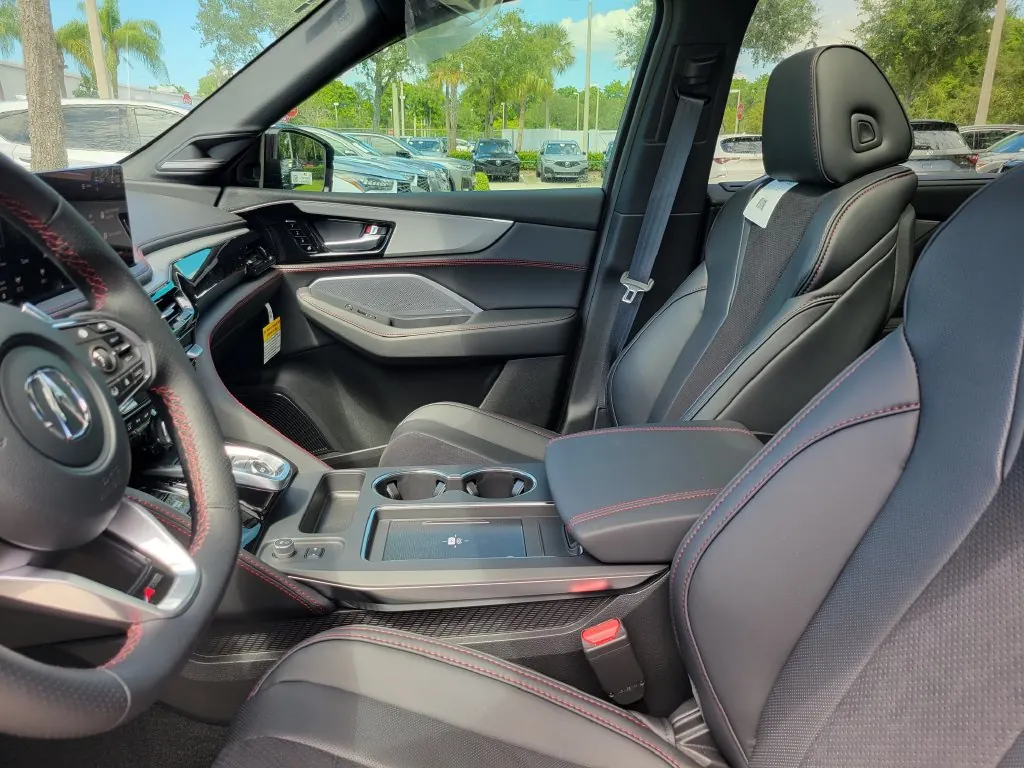 2026 Acura MDX A-Spec SH-AWD - Photo 10