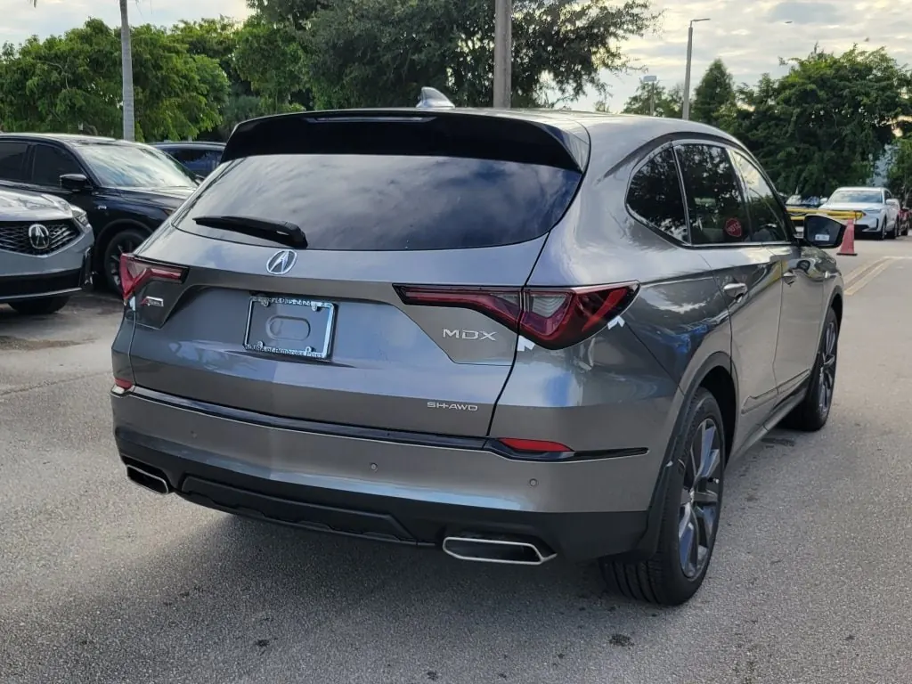 2026 Acura MDX A-Spec SH-AWD - Photo 5
