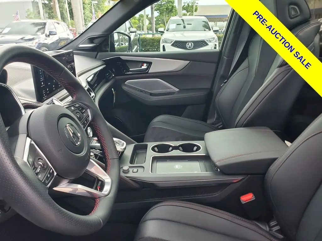 2026 Acura MDX A-Spec SH-AWD - Photo 16
