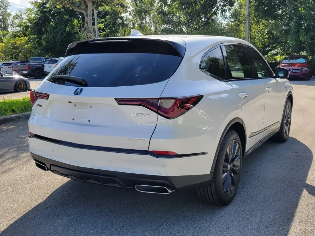 2026 Acura MDX A-Spec SH-AWD - Photo 5