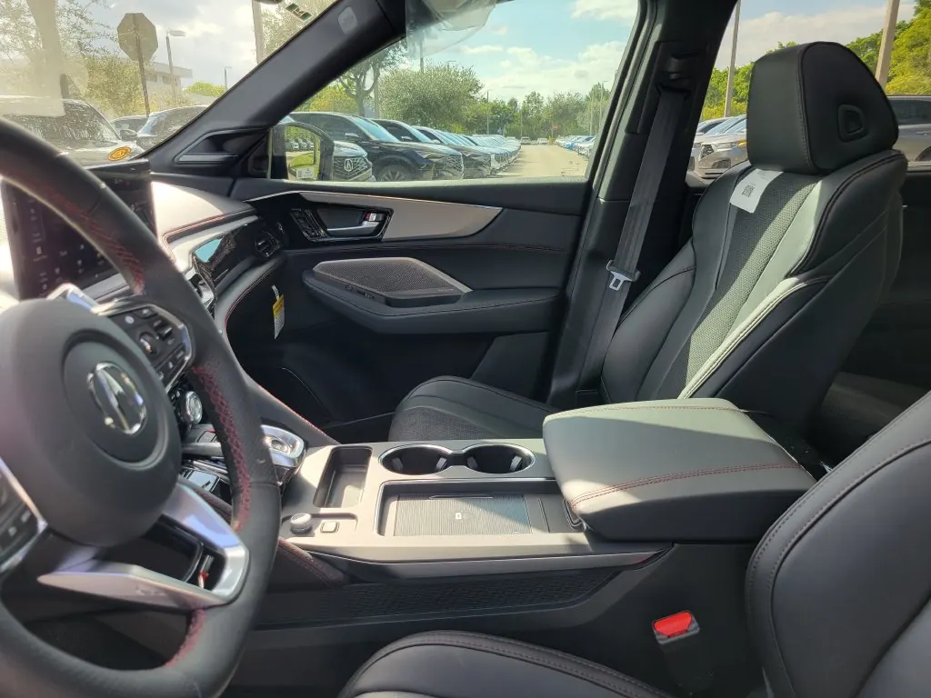 2026 Acura MDX A-Spec New 2026 Acura MDX - Photo 10