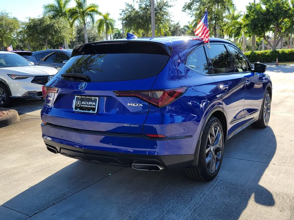 2023 Acura MDX A-Spec SH-AWD - Photo 7