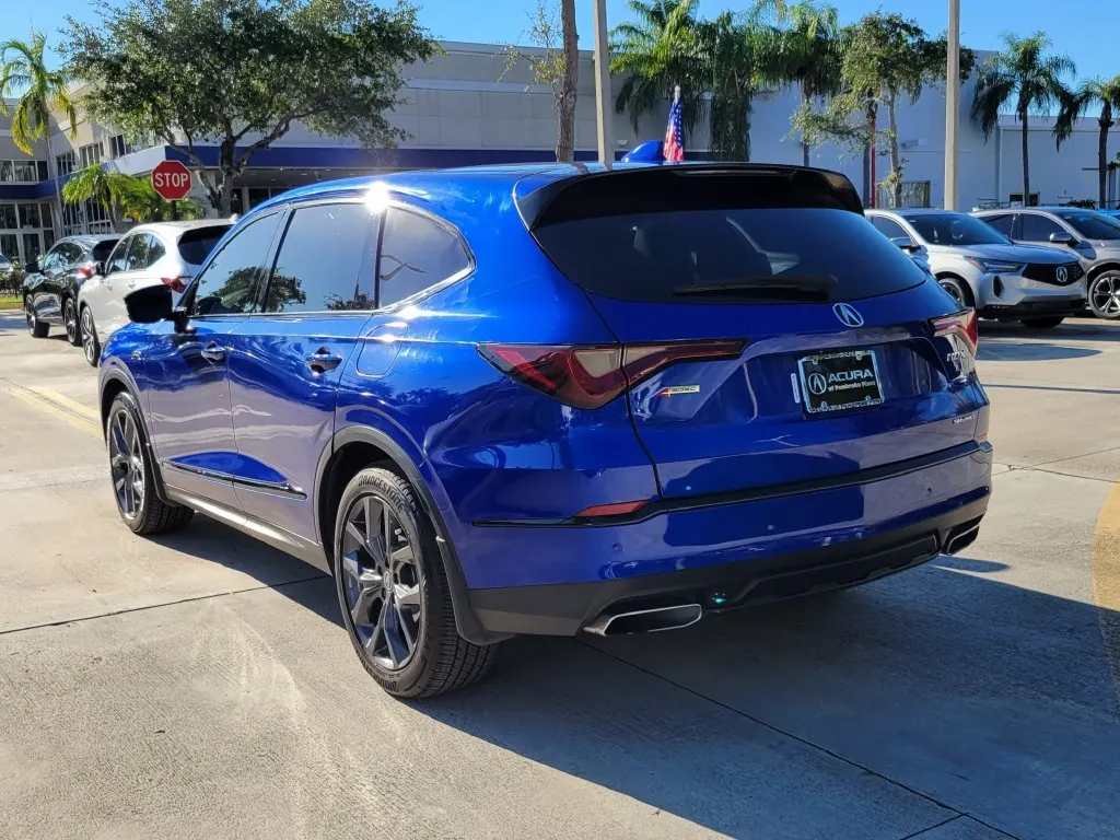 2023 Acura MDX A-Spec SH-AWD - Photo 5