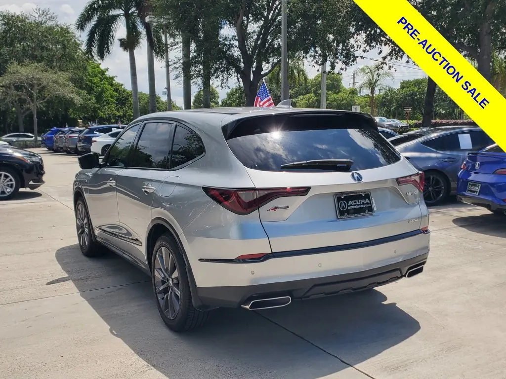 2025 Acura MDX A-Spec SH-AWD - Photo 5