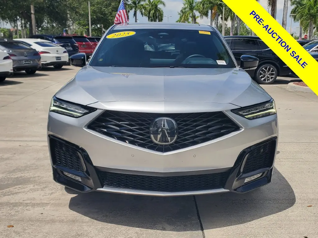 2025 Acura MDX A-Spec SH-AWD - Photo 2