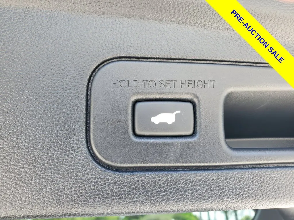 2025 Acura MDX A-Spec SH-AWD - Photo 9