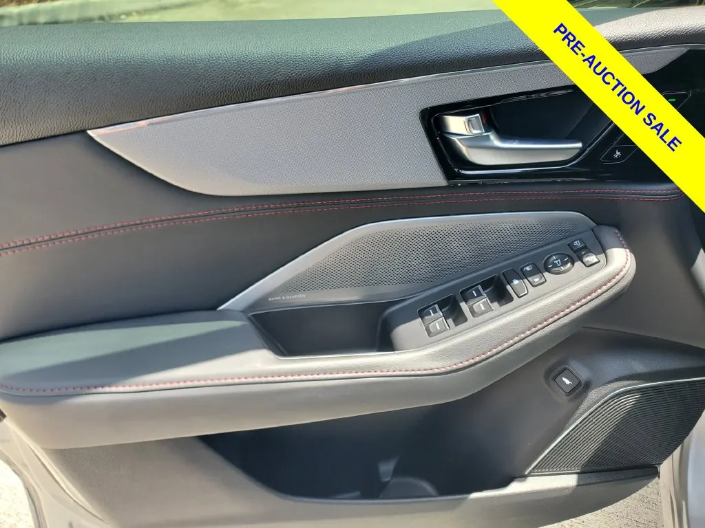 2025 Acura MDX A-Spec SH-AWD - Photo 17