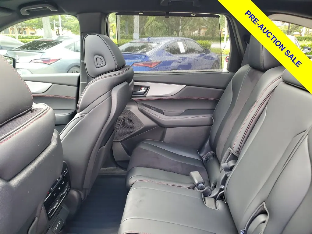 2024 Acura MDX A-Spec SH-AWD - Photo 12
