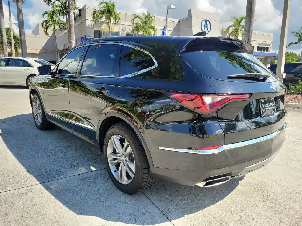 2025 Acura MDX SH-AWD - Photo 5