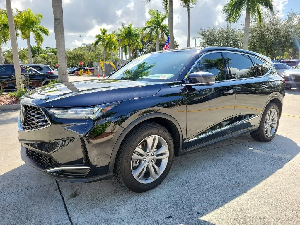2025 Acura MDX SH-AWD - Photo 3