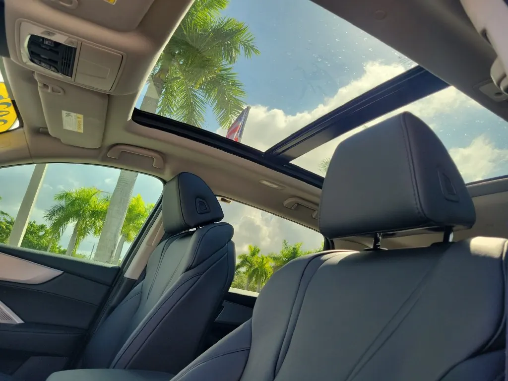 2025 Acura MDX SH-AWD - Photo 26
