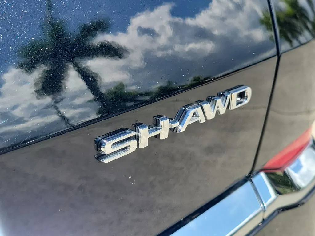 2025 Acura MDX SH-AWD - Photo 9
