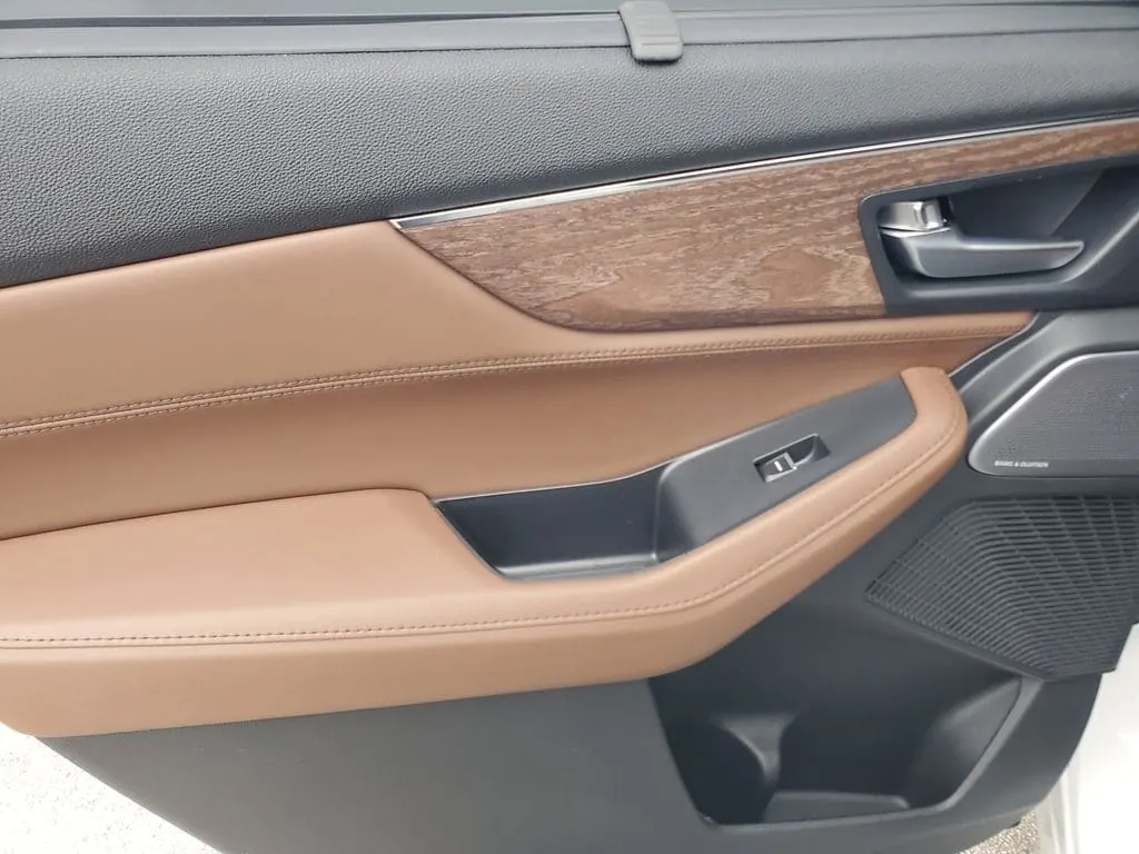 2026 Acura MDX SH-AWD Advance Package - Photo 8