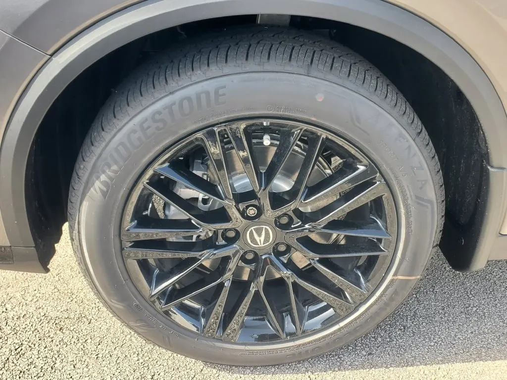 2026 Acura MDX A-Spec SH-AWD Advance Package - Photo 3